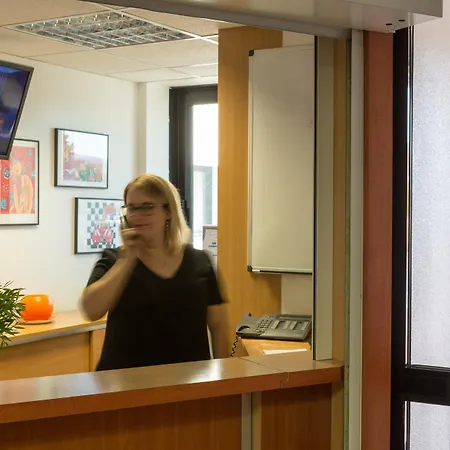 Hotel Fasthotel Clermont Sud 2*