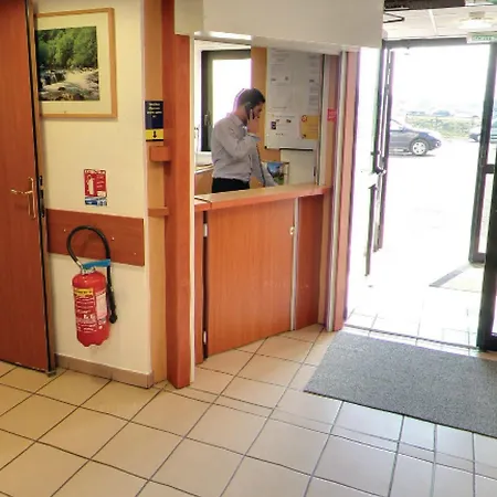 Fasthotel Clermont Sud