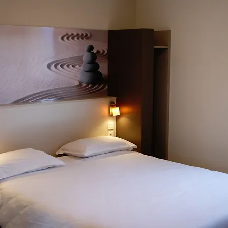 Hotel Fasthotel Clermont Sud