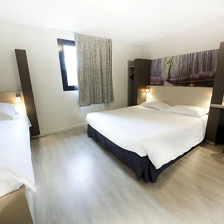 Fasthotel Clermont Sud Hotell 2*
