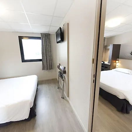 Fasthotel Clermont Sud Hotel 2*