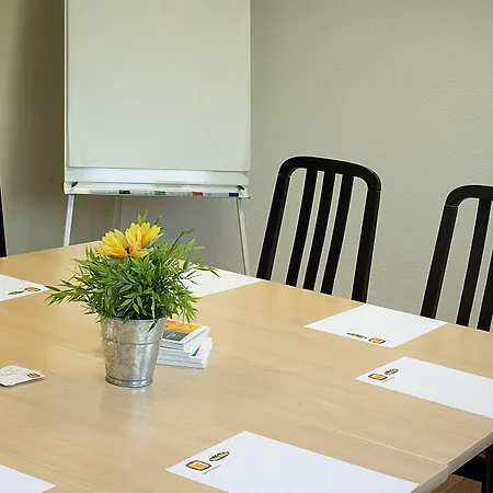 Fasthotel Clermont Sud