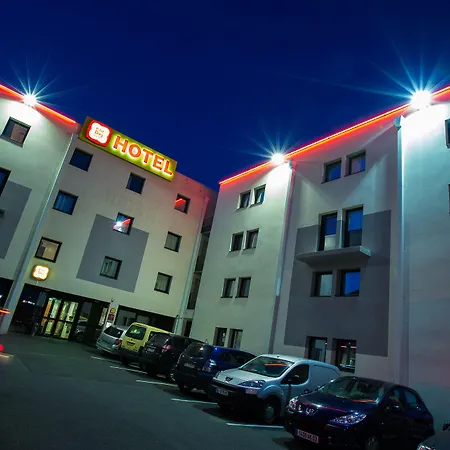 Fasthotel Clermont Sud Hotel 2*