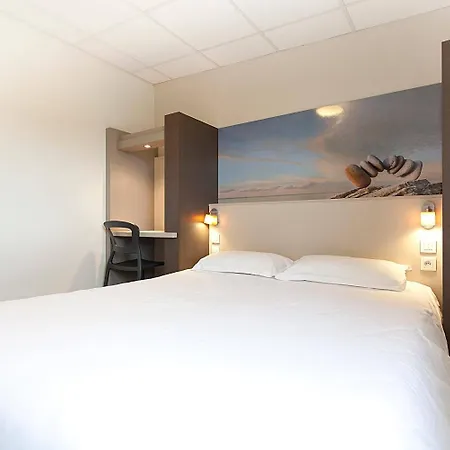 Fasthotel Clermont Sud Hotel 2*
