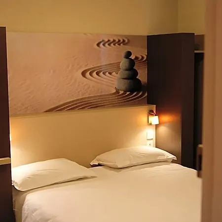 Fasthotel Clermont Sud 2*