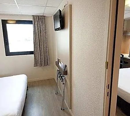 Fasthotel Clermont Sud Hotel 2*