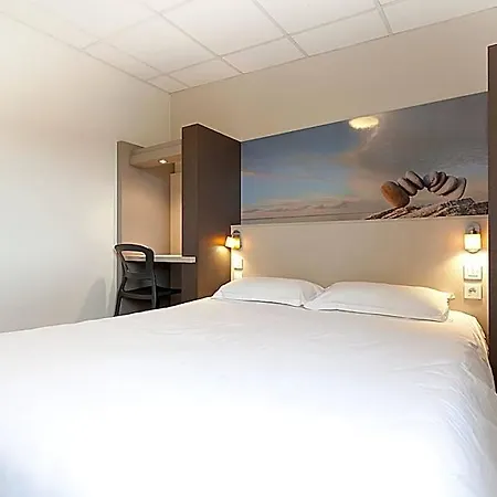 Hotel Fasthotel Clermont Sud 2*