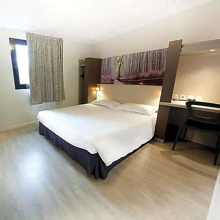 Fasthotel Clermont Sud
