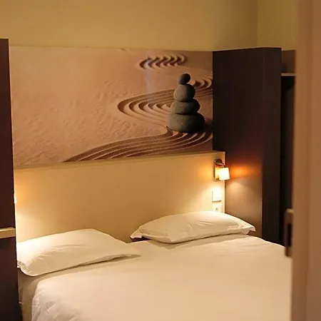 Fasthotel Clermont Sud 2* Aubière