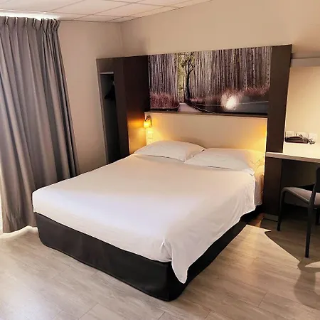 Fasthotel Clermont Sud 2*