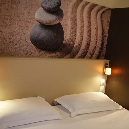 Fasthotel Clermont Sud 2*