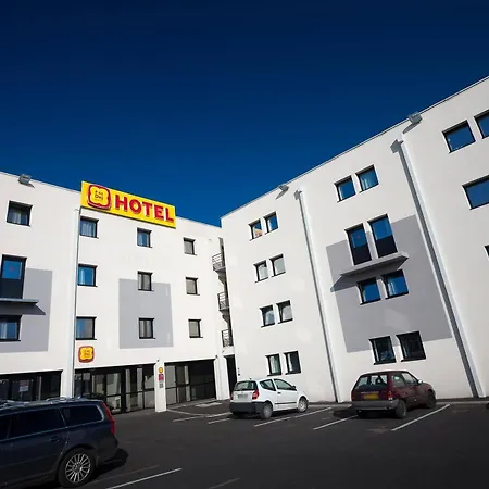 The Originals City, Clermont-ferrand Sud Otel Aubière